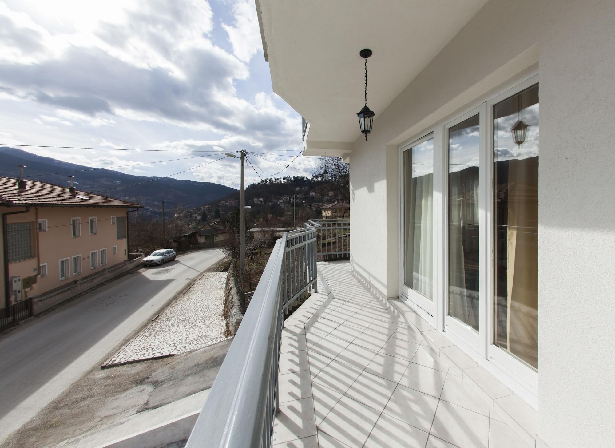 Hayat Hills Guest house
